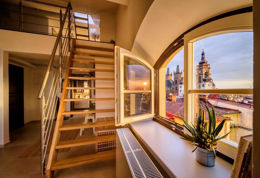 Rooftop Triplex Apartment In Centre Hradec Králové Exteriör bild